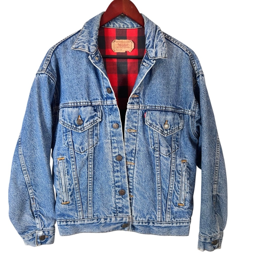 Vintage Levi’s Buffalo Plaid Lined Denim Jean Barn Trucker Jacket